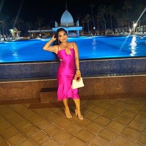 Satin strapy halter neck dress with bra cups